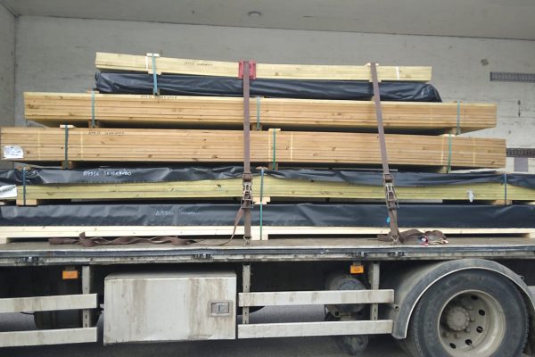 timber-c24-sawn-timber-delivery-in-lv